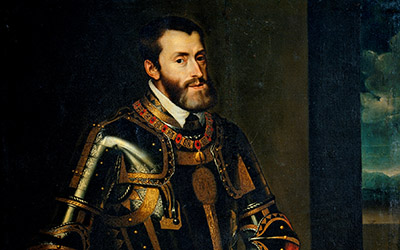 El emperador Carlos V con armadura.