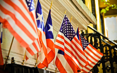 pureto rican and U.S. flags